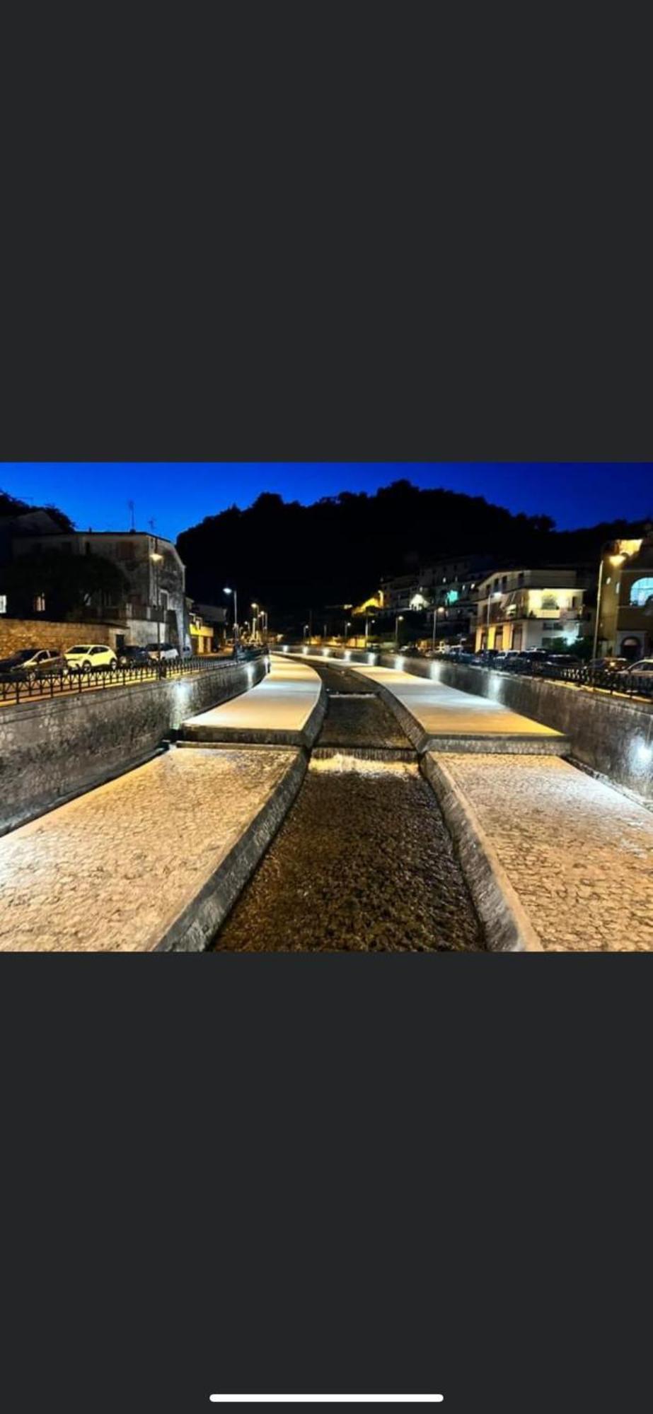 Casa Vacanza La Fontana Vietri エクステリア 写真